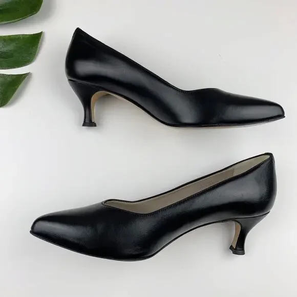 SAS Black Women's Heels - Picture 8 of 11